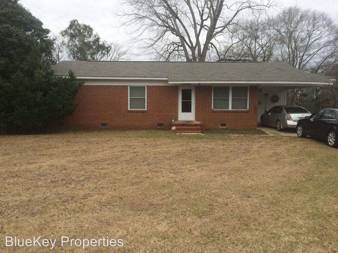Primary Photo - 3 br, 1 bath House - 2567 CR 209