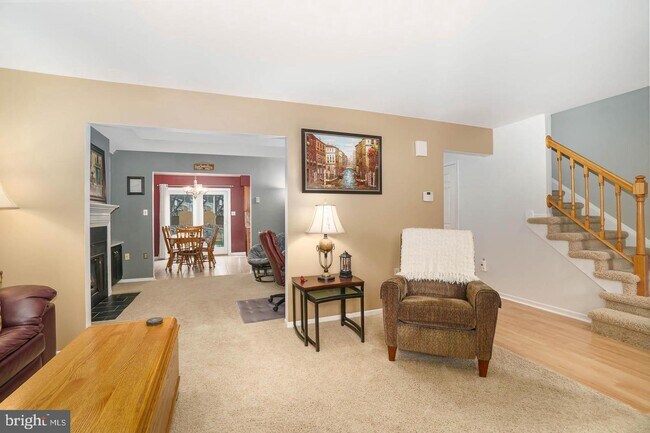 Building Photo - 5400 A Oxford Dr