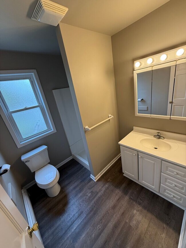 Foto del edificio - 424 S Market St