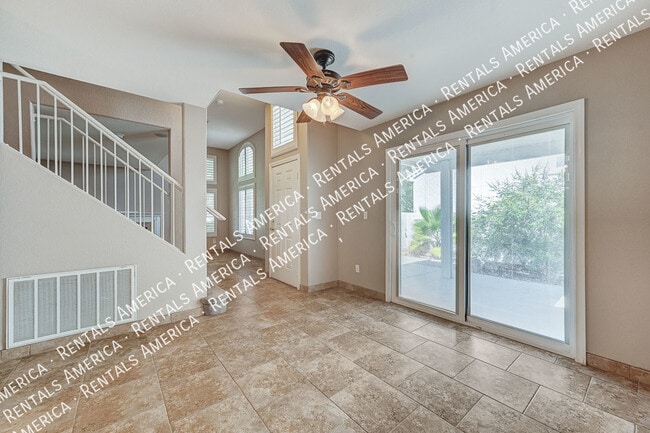 Building Photo - 456 Temple Canyon Pl