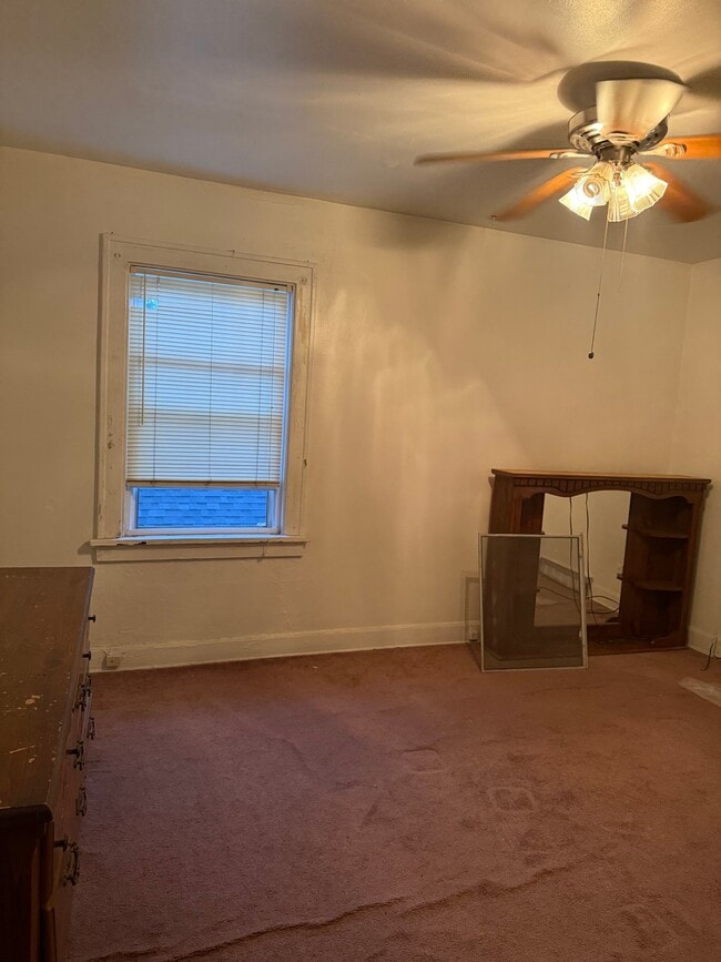 Photo - 3558 Strathavon Rd (Shaker Heights, OH) Apartment
