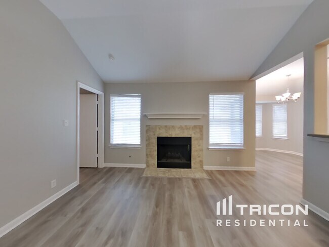 Building Photo - 8414 Favero Cove
