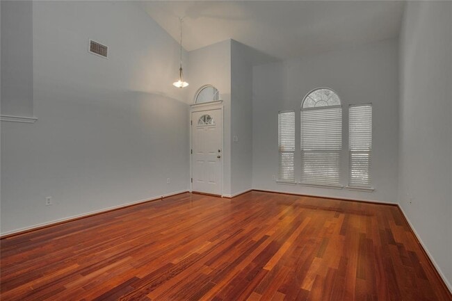Foto del edificio - 16612 Brayton Park Dr