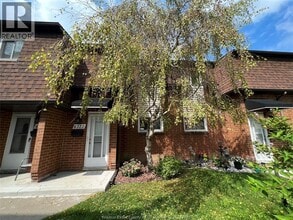 Building Photo - 6322 Thornberry Crescent