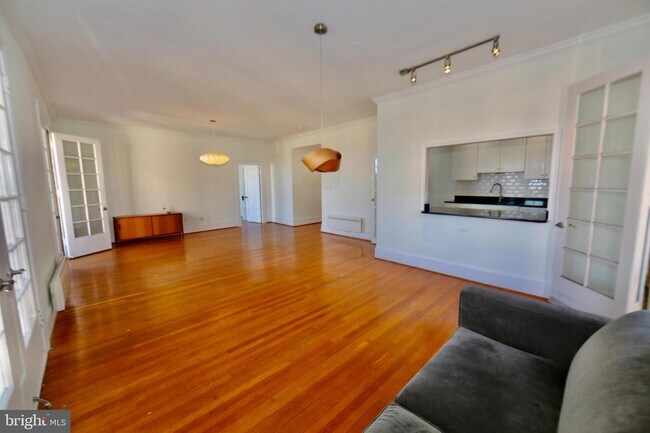 Building Photo - 3420 16th St NW
