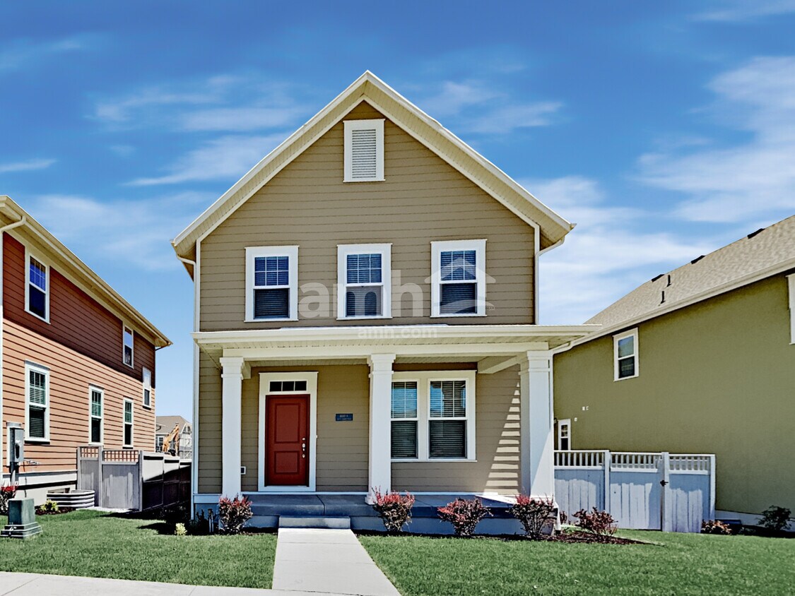 Foto principal - 11133 Kitty Hawk Rd
