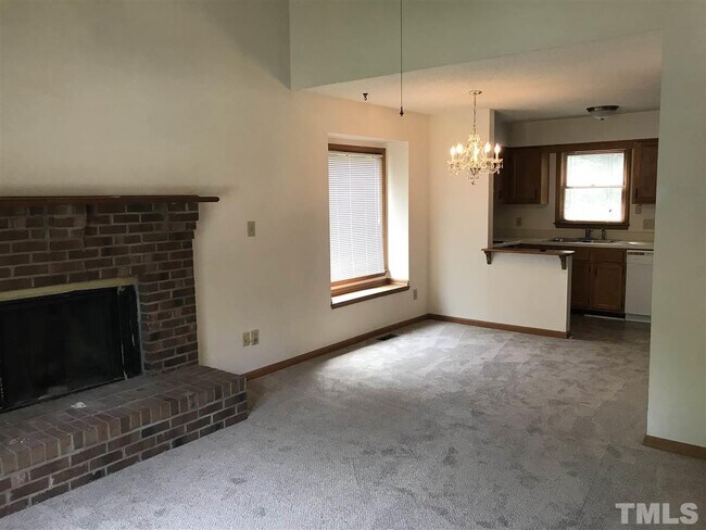 Building Photo - 4705 Mallory Ct