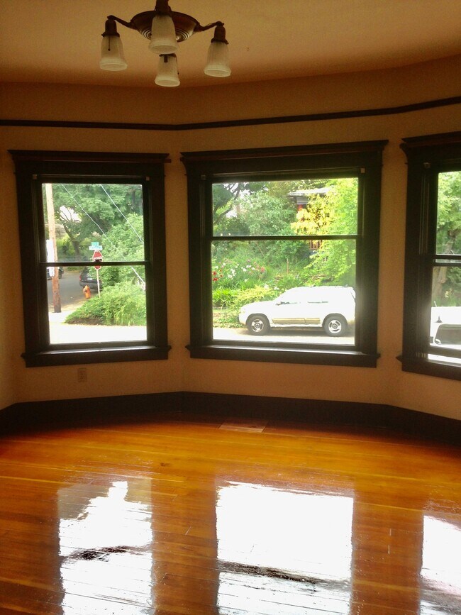 Foto del edificio - 134 NE 24th Ave
