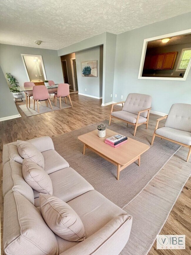 Foto del edificio - 4 Bed 2 Bath House in East Nashville Cul De Sac $2350