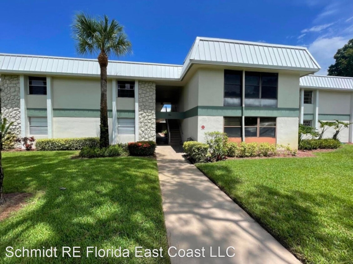 Primary Photo - 2 br, 1 bath House - 2302 Sunrise Blvd #3-103