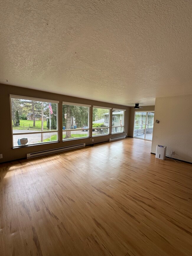 Building Photo - 14905 212th Dr SE