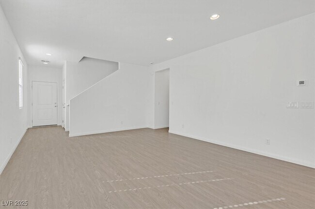 Foto del edificio - 8112 Rockflower St