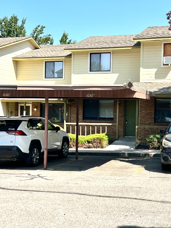 Building Photo - 2926 S Abbs Ln