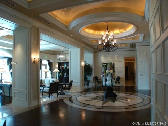 Foto del edificio - 16047 Collins Ave