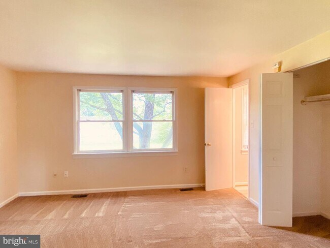 Building Photo - 12676 Magna Carta Rd