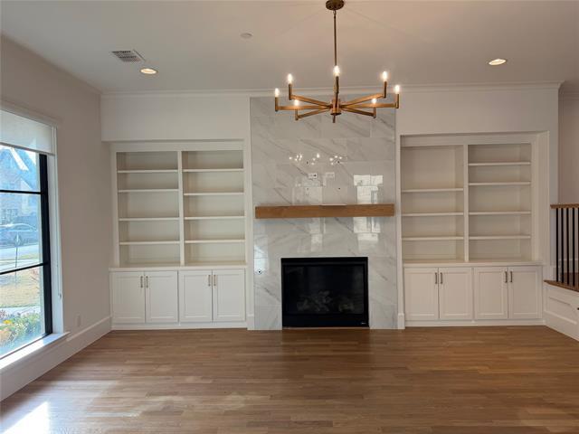 Foto del edificio - 4412 Emerson Ave