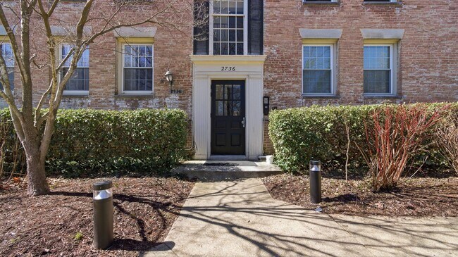 Foto del edificio - 2736 Ordway St NW