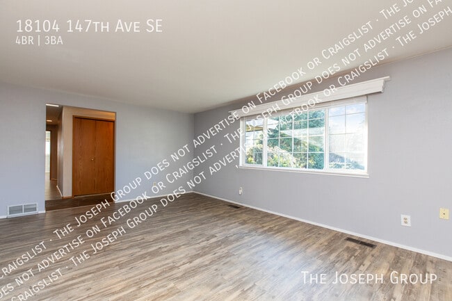 Foto del edificio - 18104 147th Ave SE