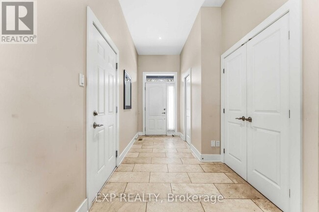 Building Photo - 152 Rivington St