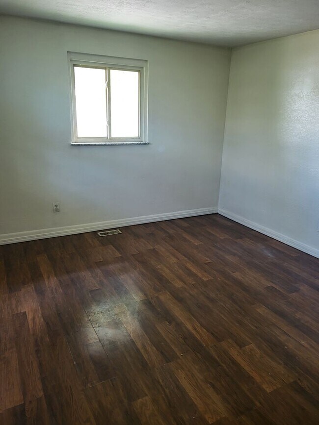 Foto del edificio - 444 Groveland Ave