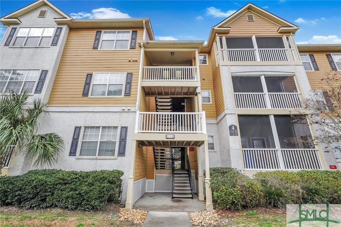 4301 Walden Park Dr, Savannah, GA 31410 Condo for Rent in Savannah