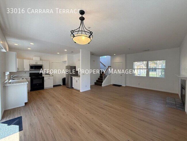 Foto del edificio - 33016 Carrara Terrace