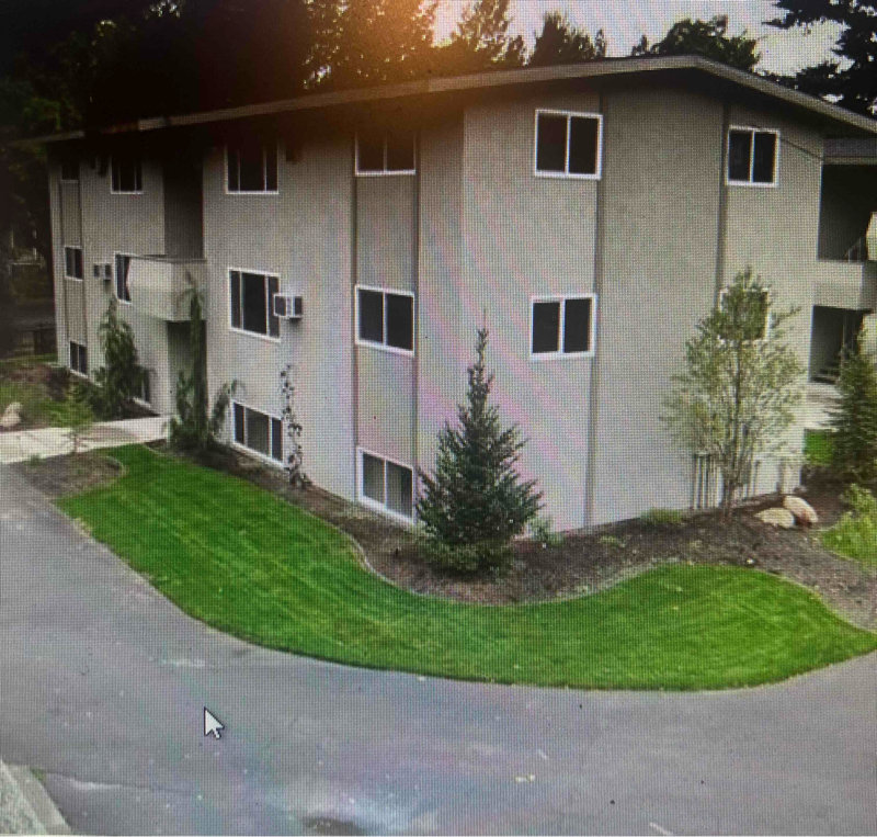 Primary Photo - 2417 S Grand Blvd