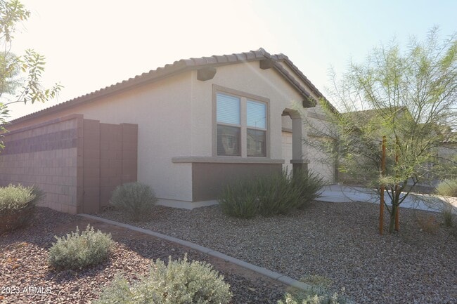 Building Photo - 5719 W Encinas Ln