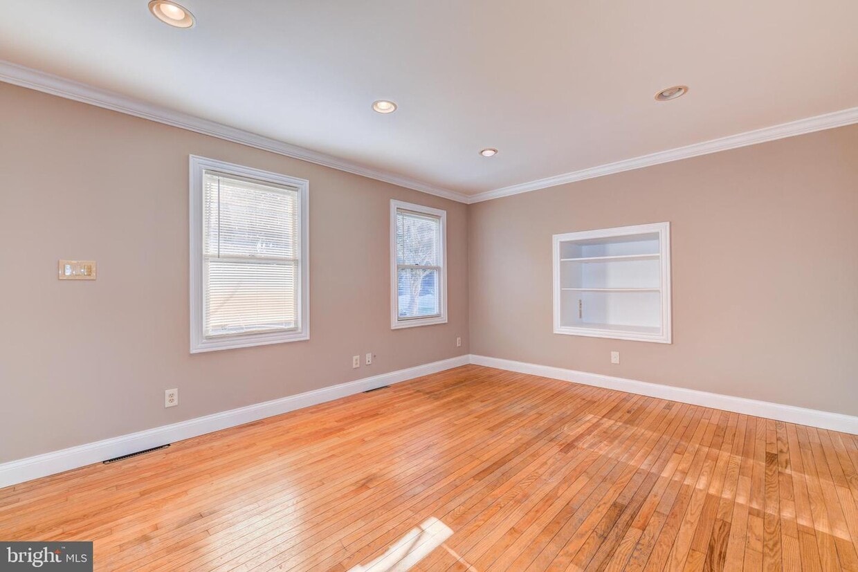 36 Wilfred Ave, Hopewell Township, NJ 08560 House Rental in Hopewell