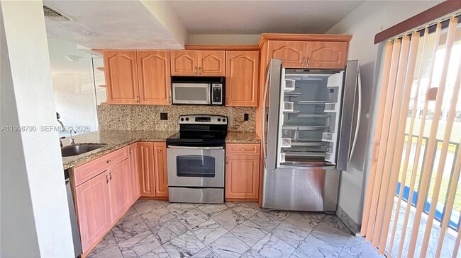 Building Photo - 1283 W 51st Pl