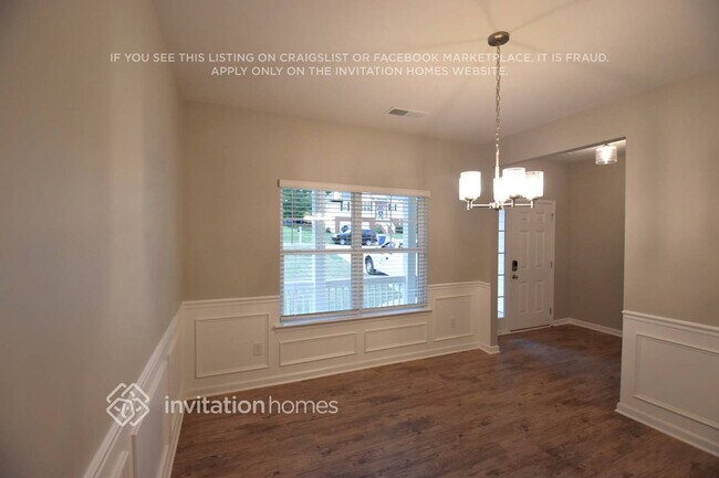 Foto del edificio - 312 Stallings Dr