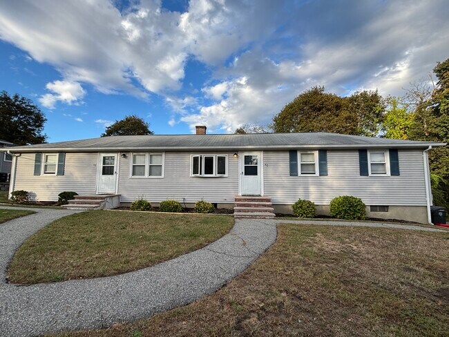 Foto del edificio - 40 Neillian Way