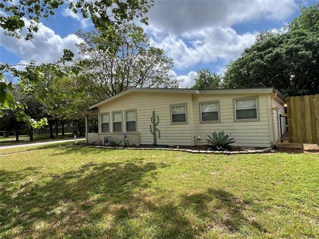 Building Photo - 1100 Woodcrest Ln