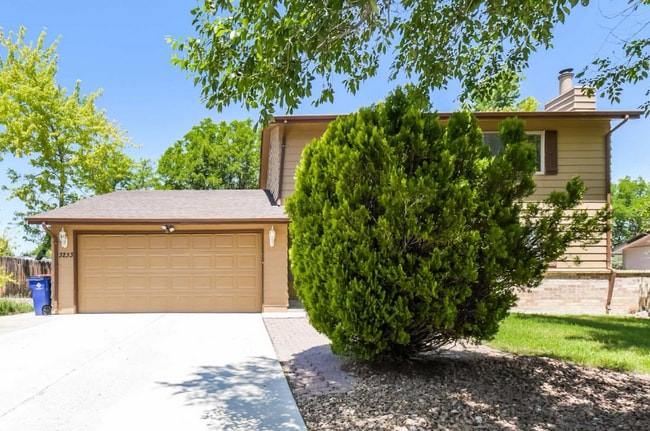 Building Photo - 13016 Grove Cir