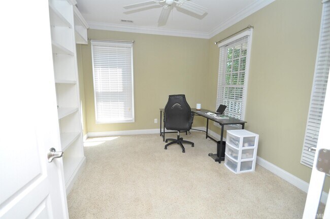 Foto del edificio - 1033 Gold Rock Ln
