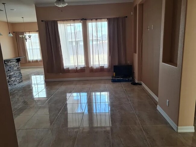 Foto del edificio - 1913 Ridgeway Cir