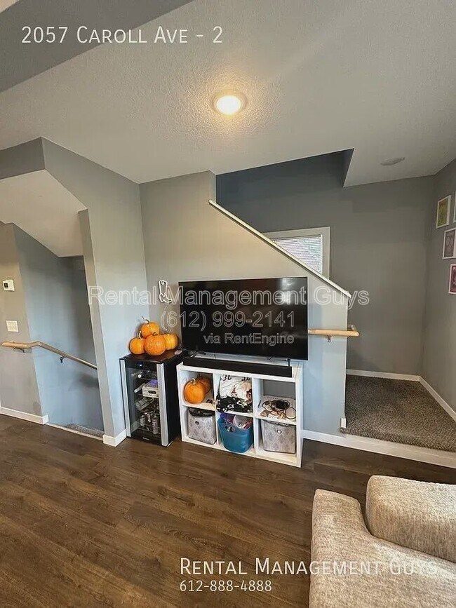 Foto del edificio - 2057 Carroll Ave