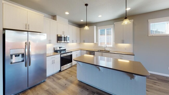 Foto del edificio - 1 story ranch style home in a peaceful Cul...