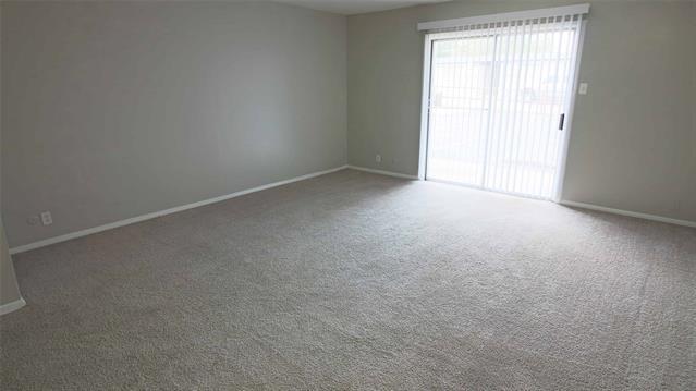 Foto del edificio - 101 Westcourt Dr