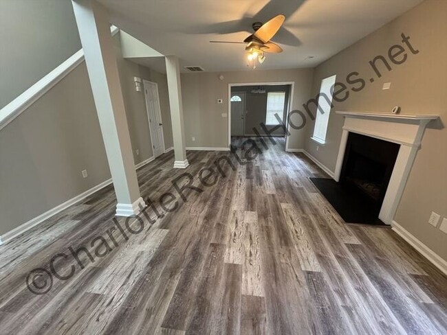 Photo - Updated home with Garage!