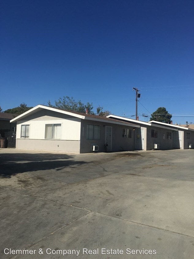 Primary Photo - 210 E Harding Ave