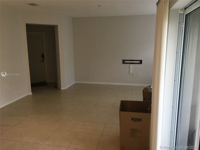 Foto del edificio - 8960 NW 97th Ave