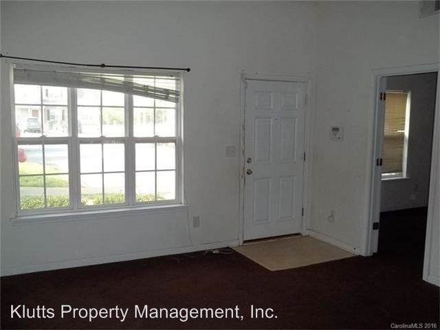 Building Photo - 6730 Cypress Tree Ln