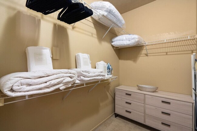 Foto del edificio - 7009 E Acoma Dr