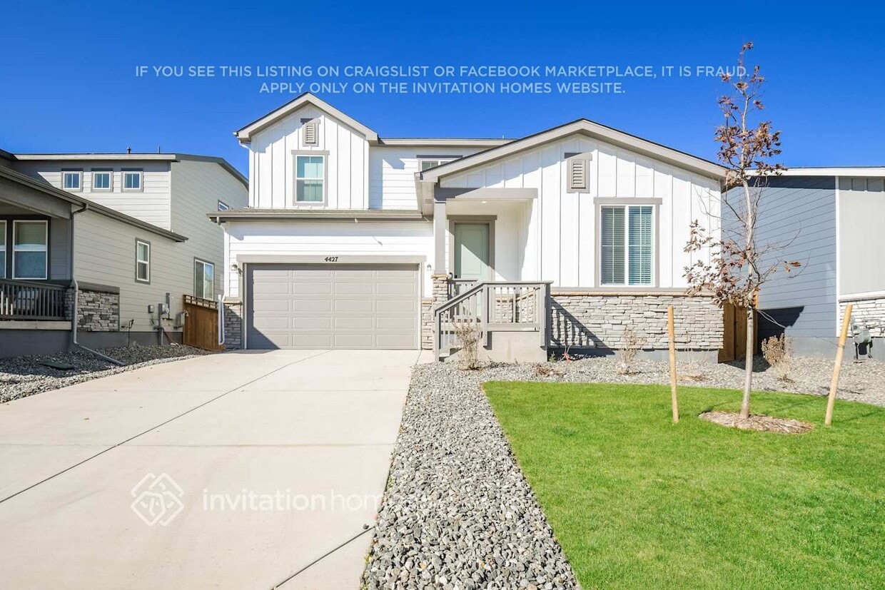 Primary Photo - 4427 Shivaree St