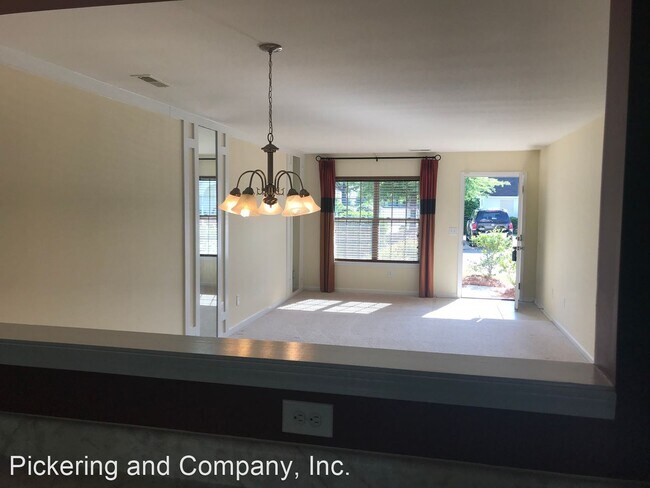 Foto del edificio - 2 br, 2.5 bath House - 119 Goldfinch Ave