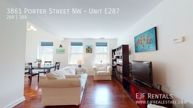 Foto del edificio - 3861 Porter St NW