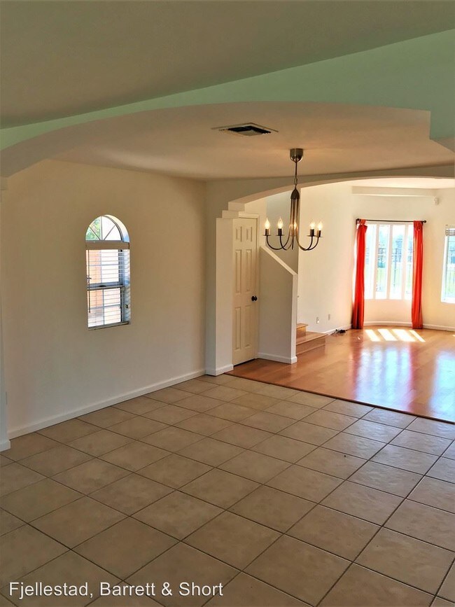 Foto del edificio - 4 br, 3 bath House - 6851 Murray Park Drive