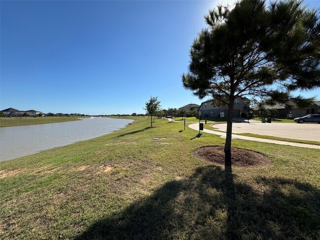 Foto del edificio - 29602 Juniper Ct