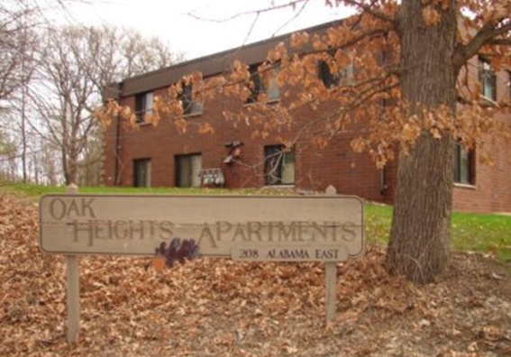 Primary Photo - Oak Heights Apartments